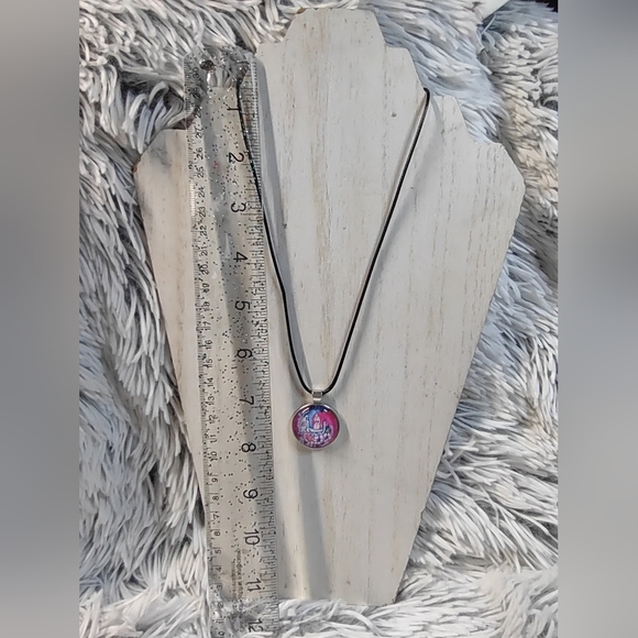 Handmade Resin Pendant Necklace - Picture 4 of 8